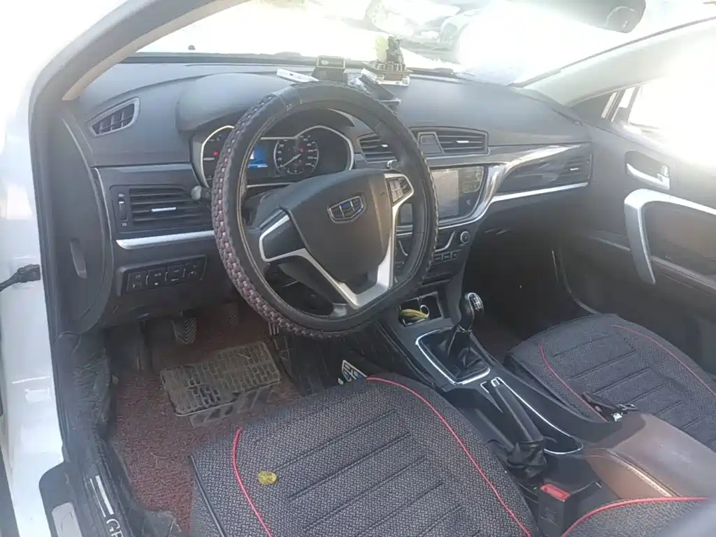 Geely Emgrand — миниатюра 15