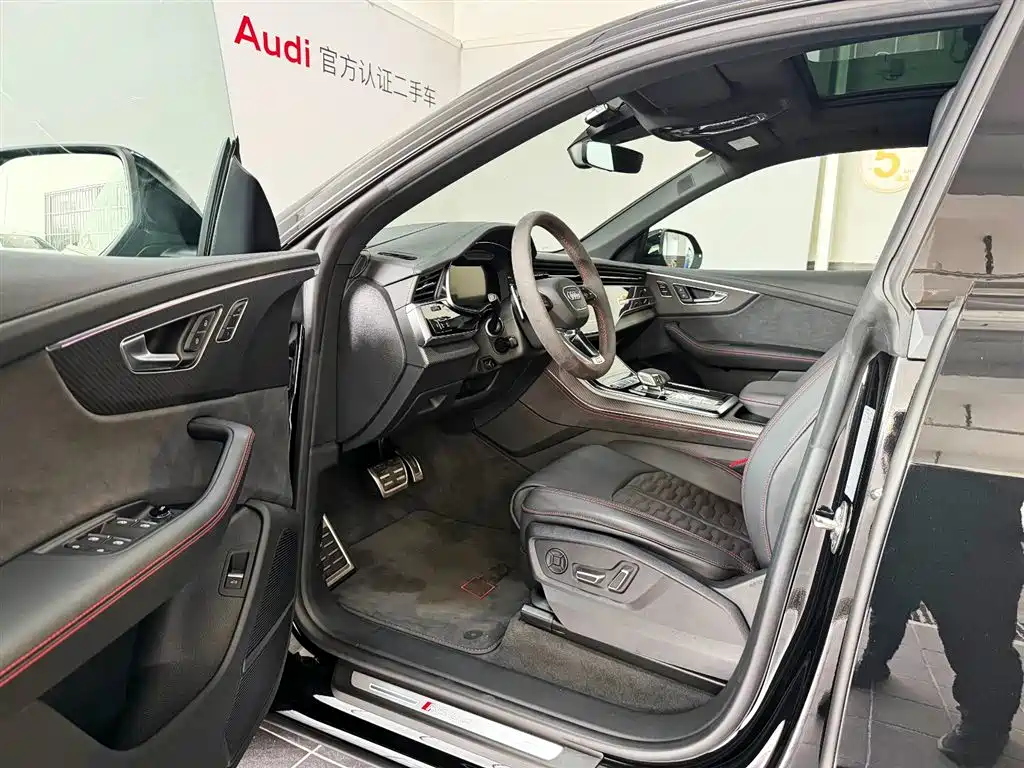 Audi RS Q8 — миниатюра 7