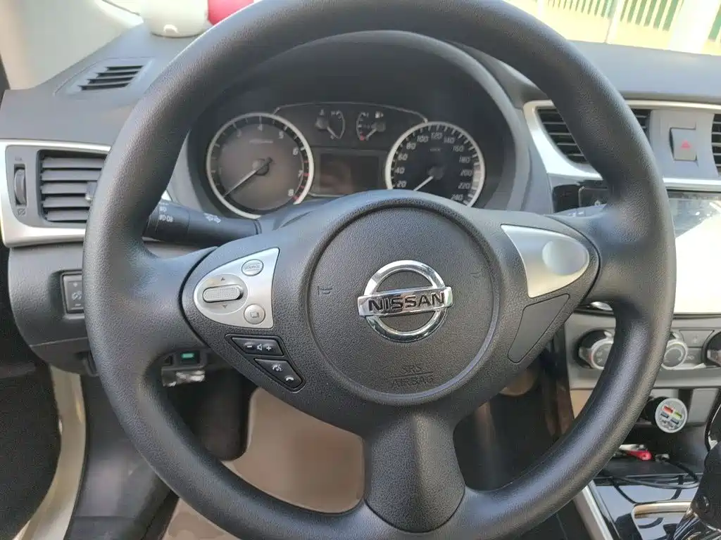 Nissan Sylphy — миниатюра 6
