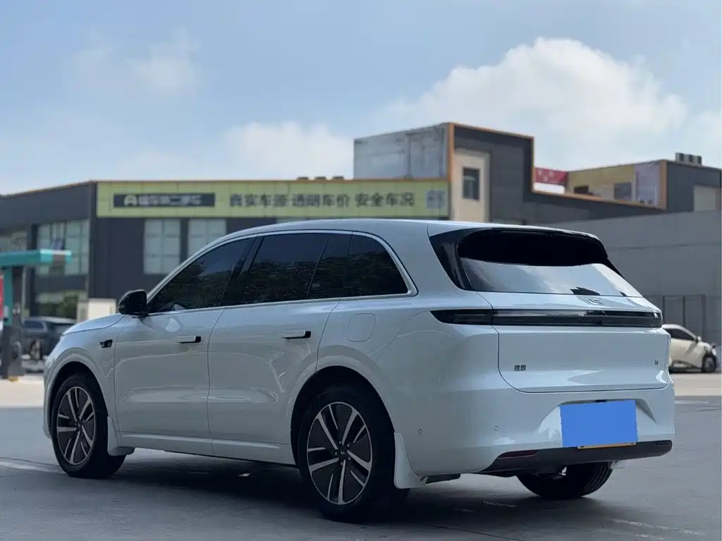 Li Auto Li L6 — миниатюра 17
