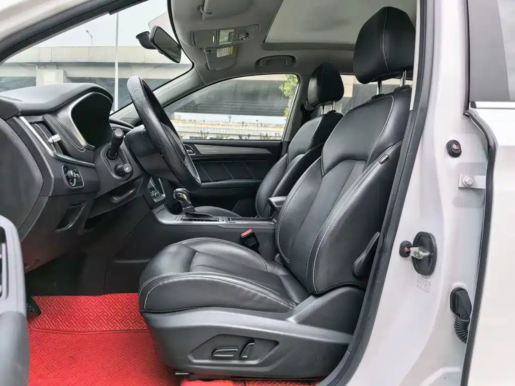 Roewe RX5 — миниатюра 18