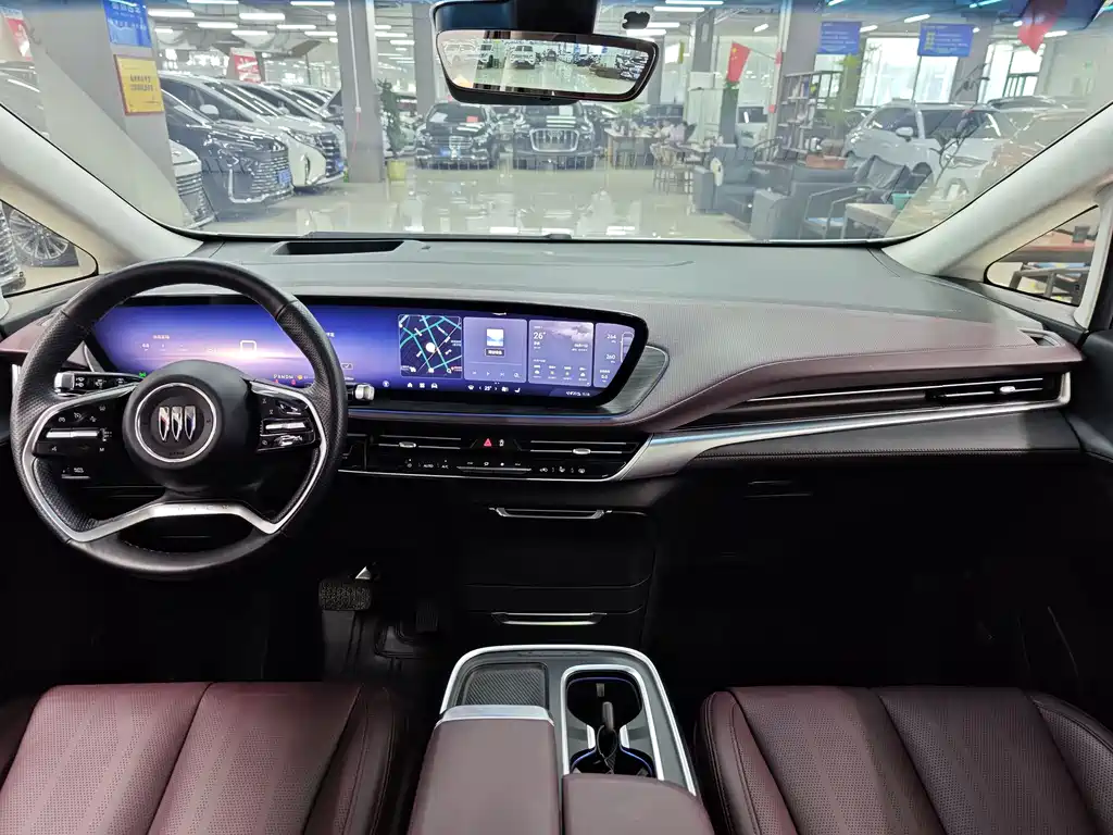 Buick Century 2023 2.0T мест