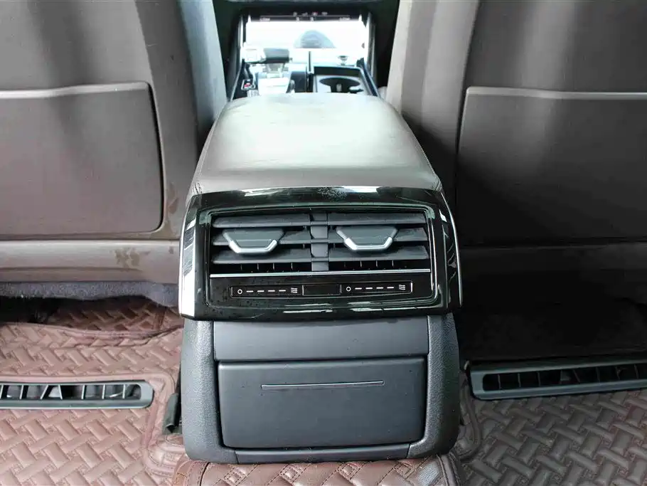 Audi A8 — миниатюра 13
