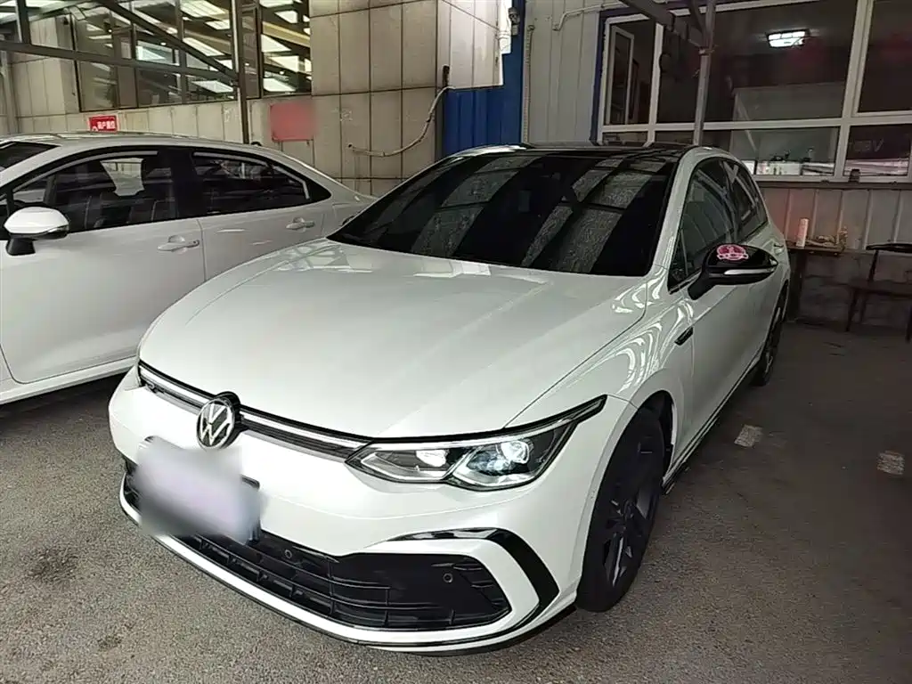 Volkswagen Golf 2022