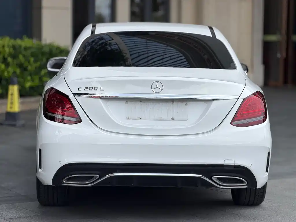 Mercedes-Benz C-Class — миниатюра 8