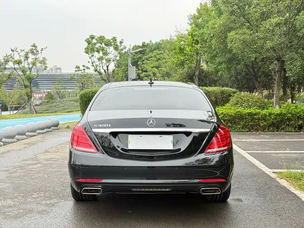 Mercedes-Benz S-Class — миниатюра 10