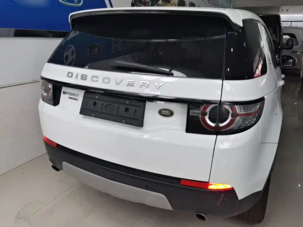 Land Rover Discovery Sport — миниатюра 6