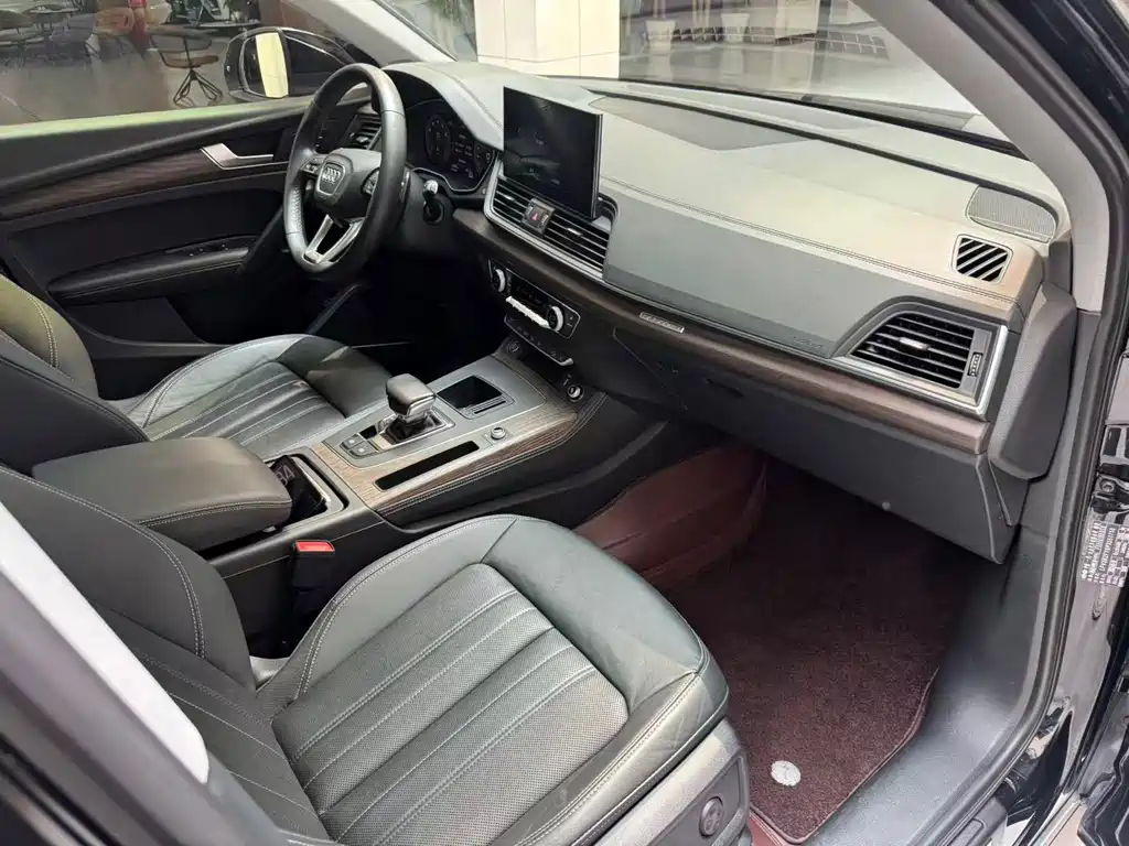 Audi Q5L — миниатюра 18