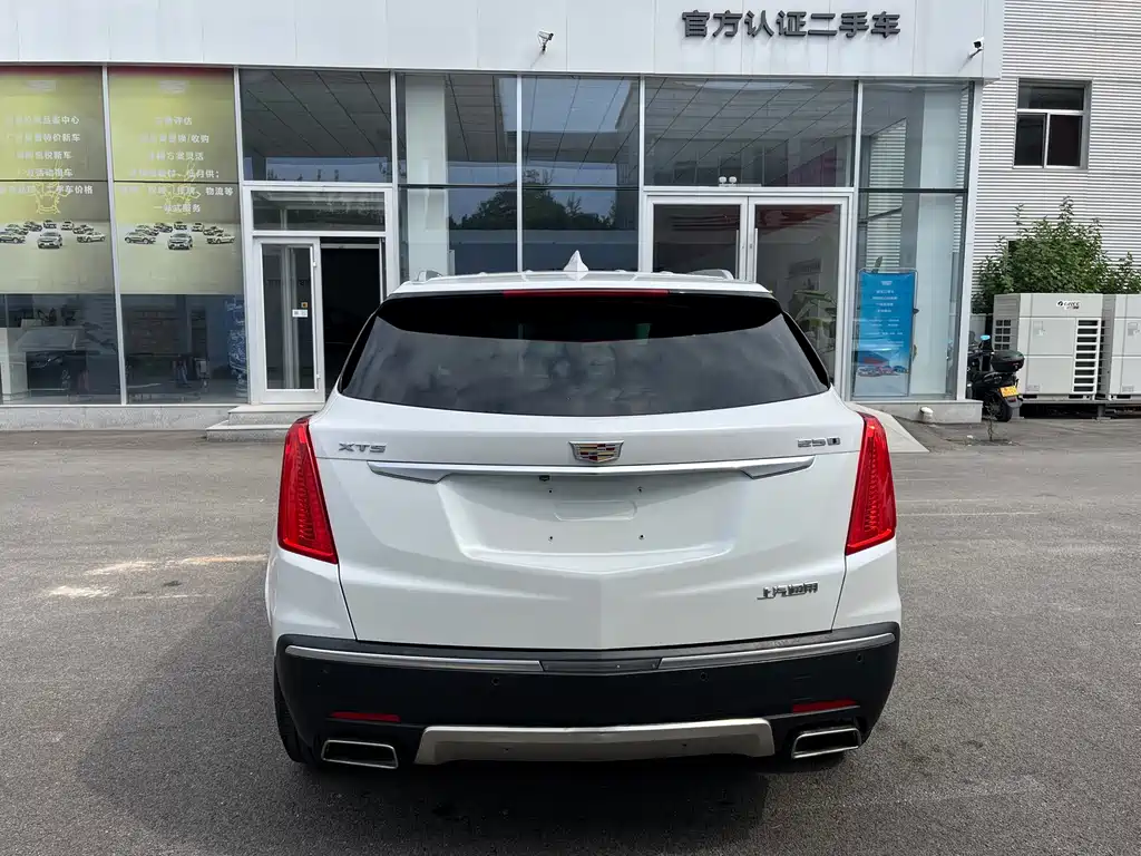 Cadillac XT5 — миниатюра 14