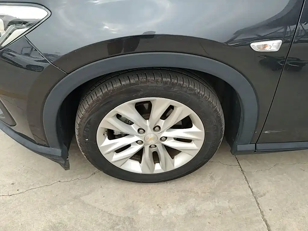 Chevrolet Volando — миниатюра 23