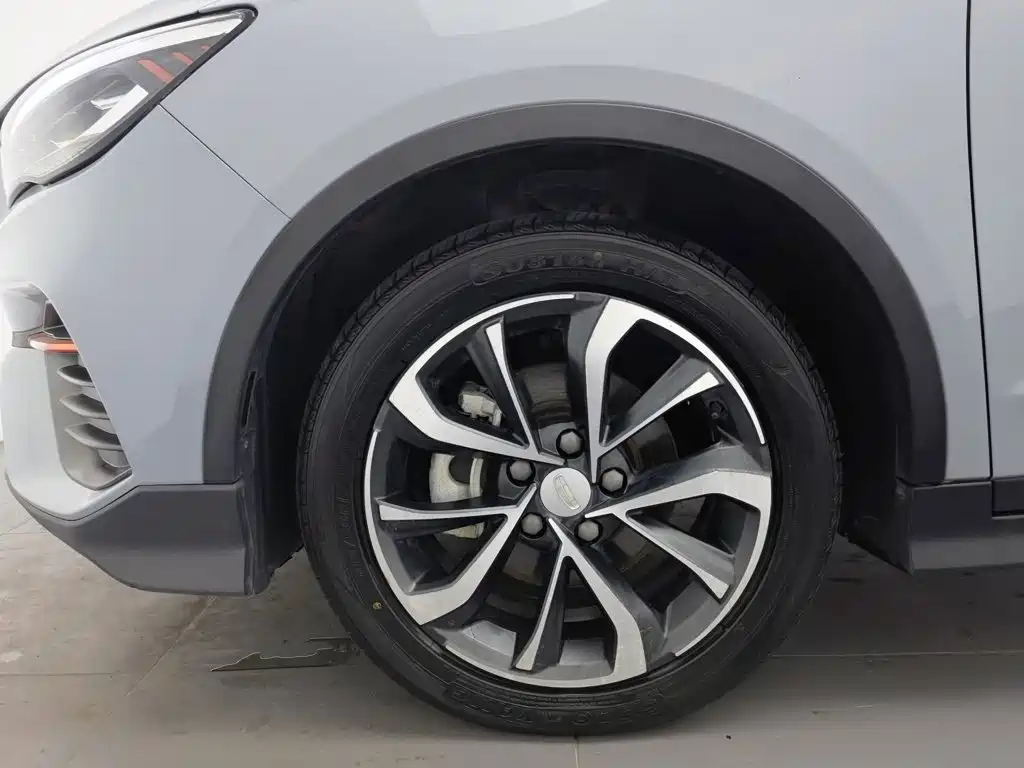 Geely Emgrand S — миниатюра 17