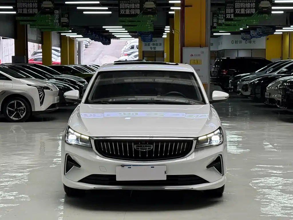 Geely Emgrand — миниатюра 2