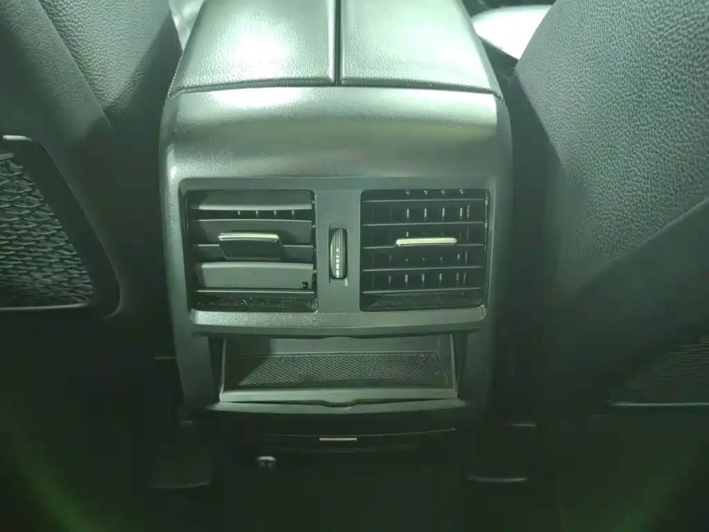 Mercedes-Benz GLE Coupe — миниатюра 12
