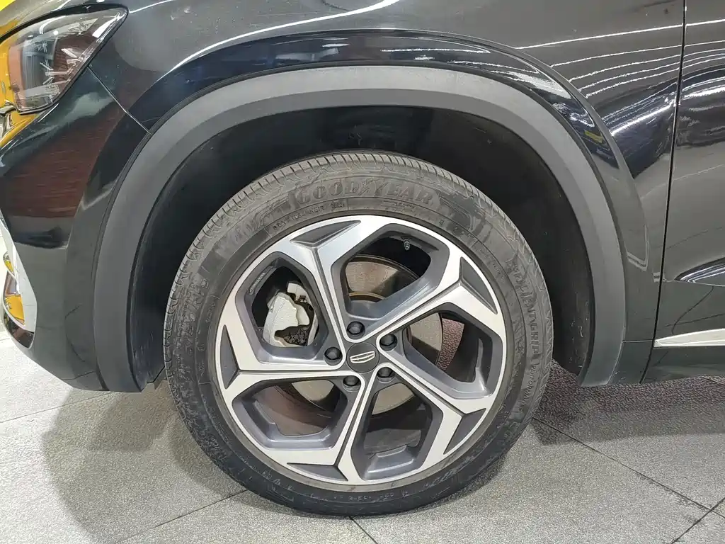 Geely Xingyue L — миниатюра 14