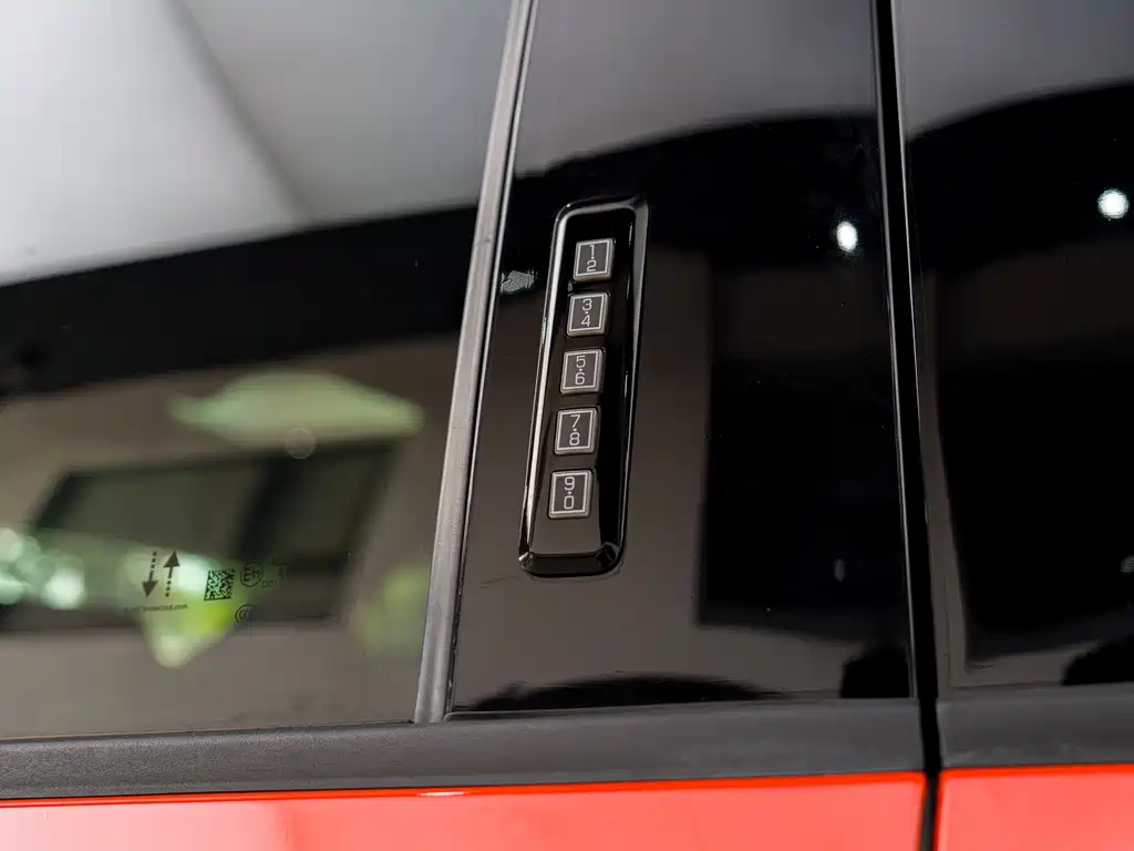 Ford F-150 Raptor — миниатюра 11