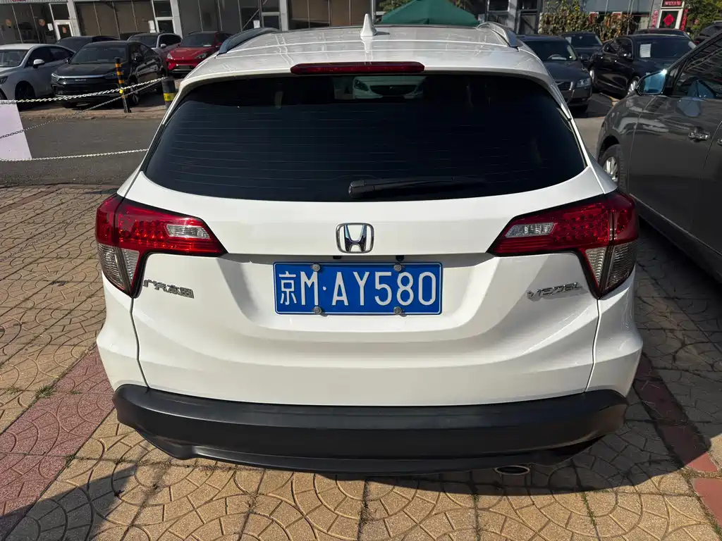 Honda Vezel — миниатюра 17