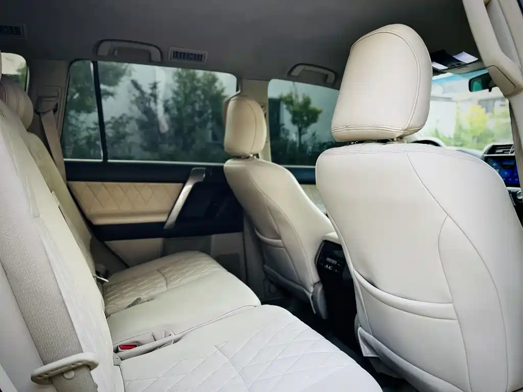 Toyota Prado (Import) 2.7L Auto Luxury Edition, фото 16