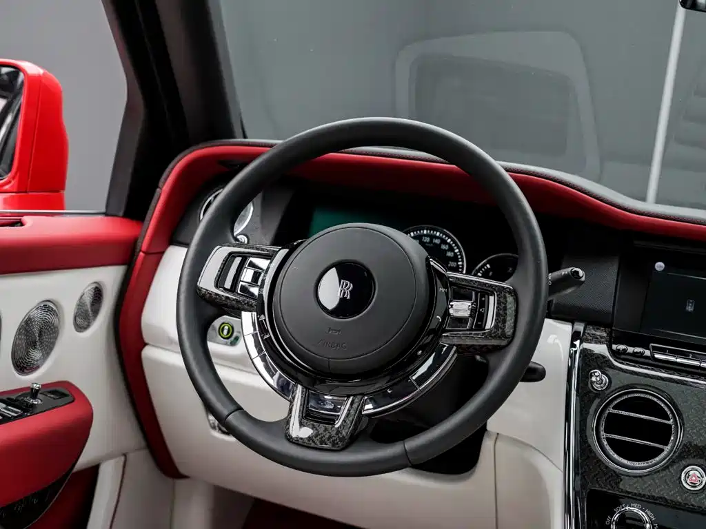 Rolls-Royce Cullinan — миниатюра 17