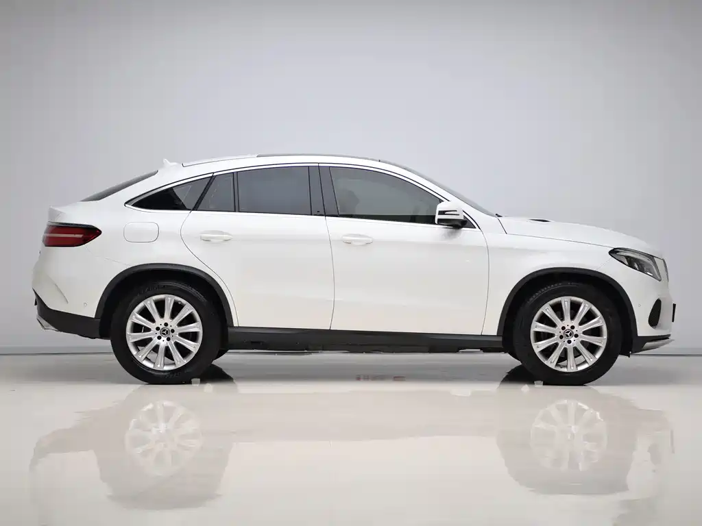 Mercedes-Benz GLE Coupe — миниатюра 8