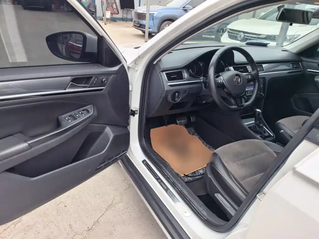 Volkswagen C-Trek — миниатюра 12