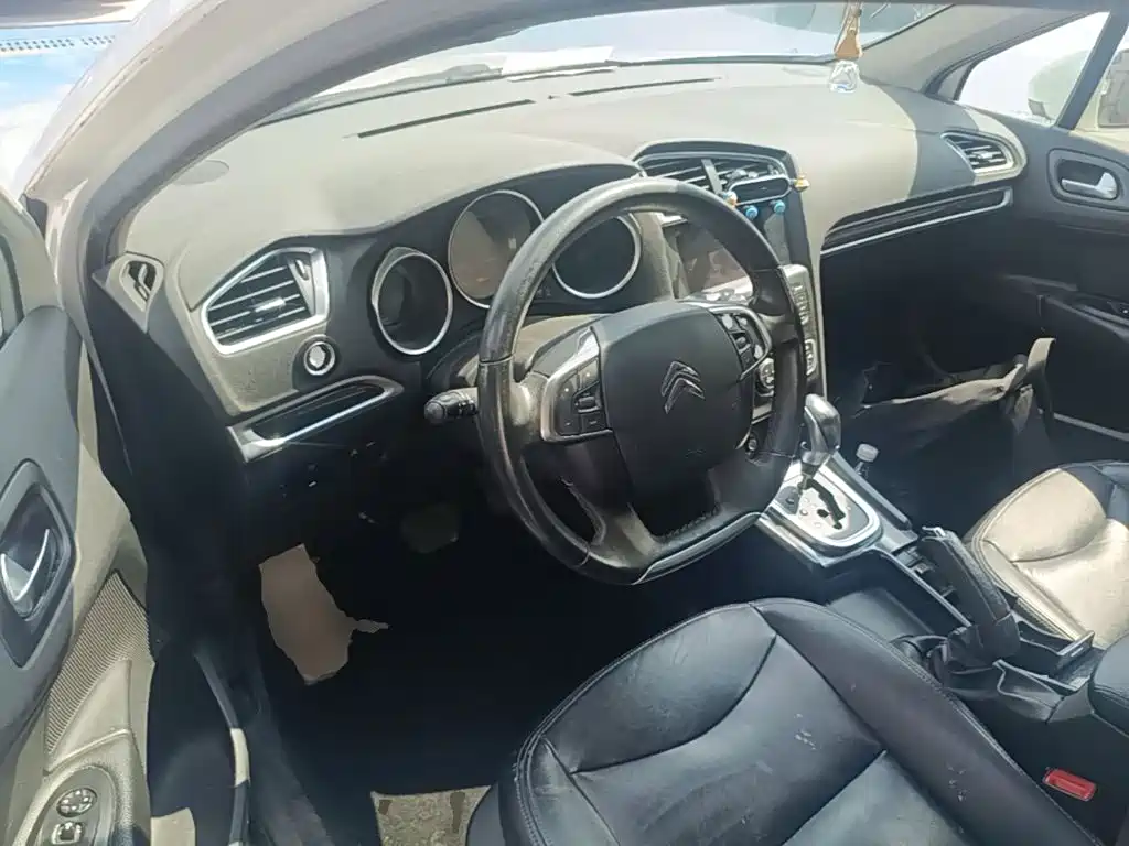 Citroen C4L — миниатюра 11