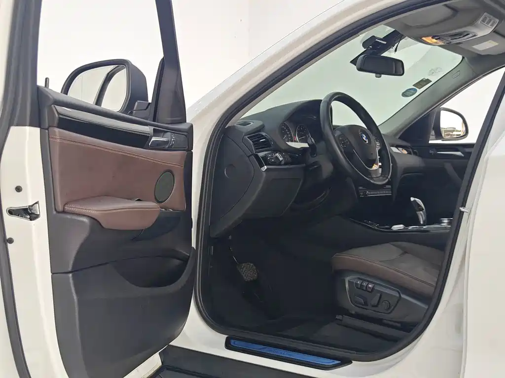 BMW X4 — миниатюра 28