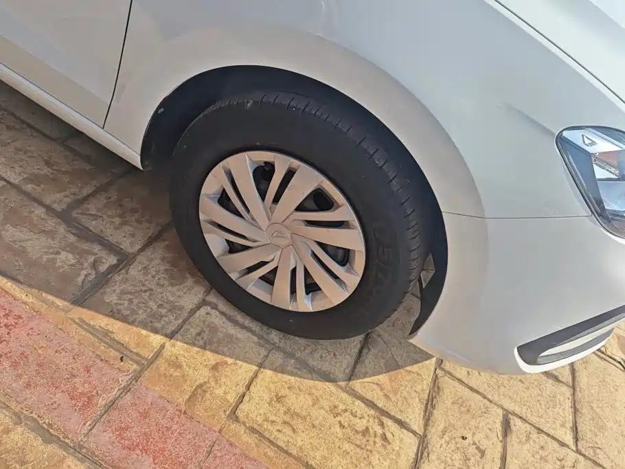 Jetta VA3 — миниатюра 6