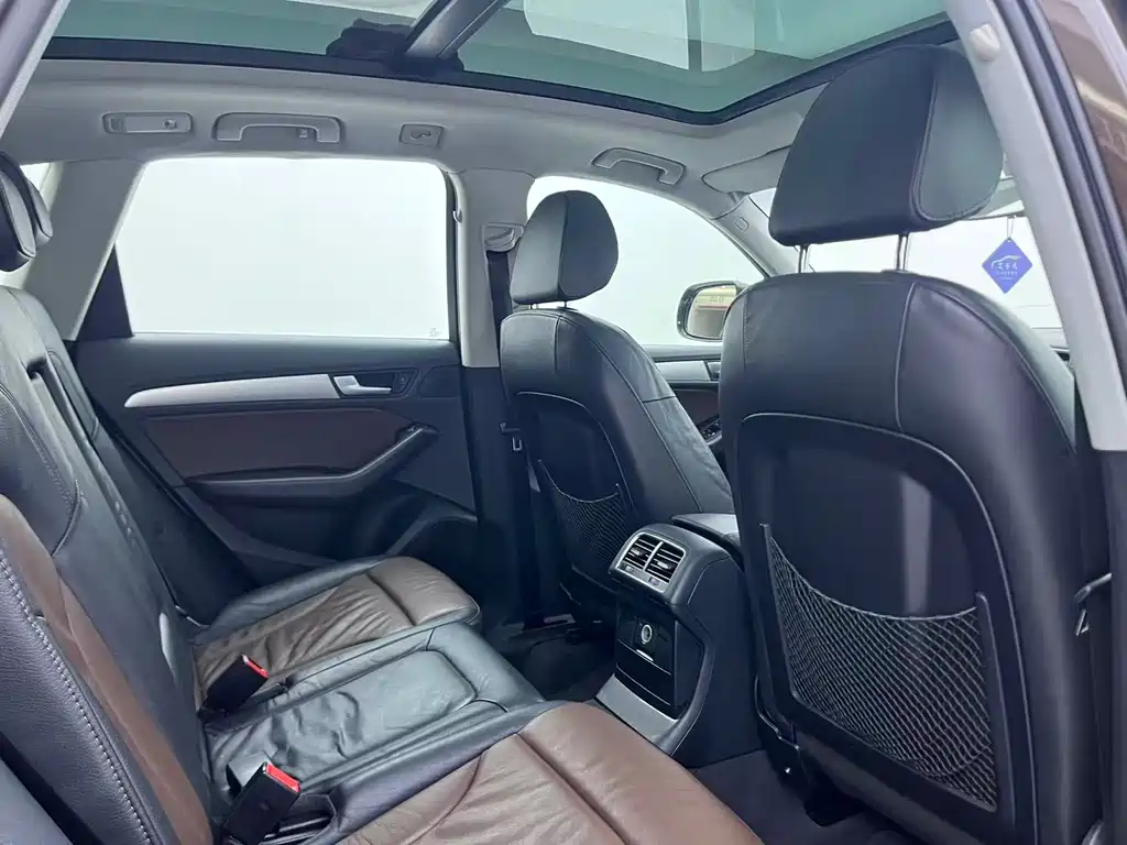 Audi Q5 — миниатюра 5