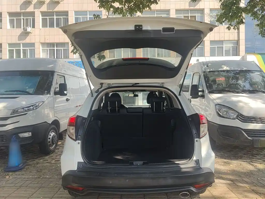 Honda Vezel — миниатюра 19
