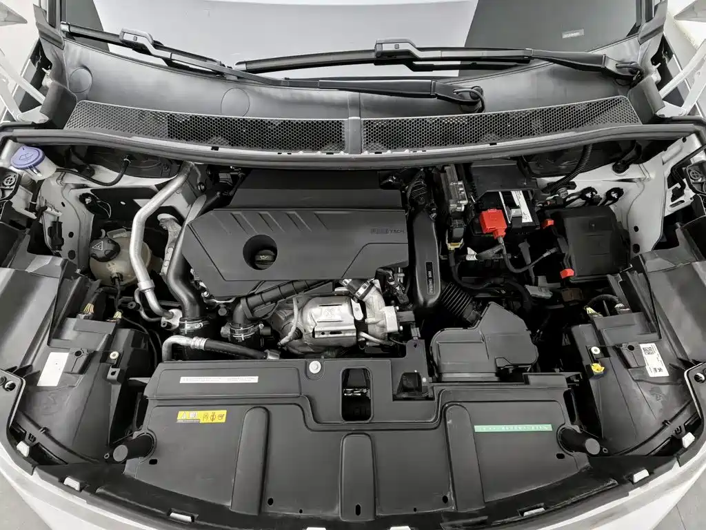 Peugeot 4008 — миниатюра 6