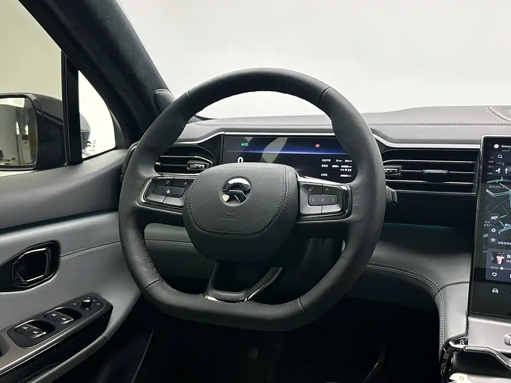 NIO ES6 — миниатюра 20