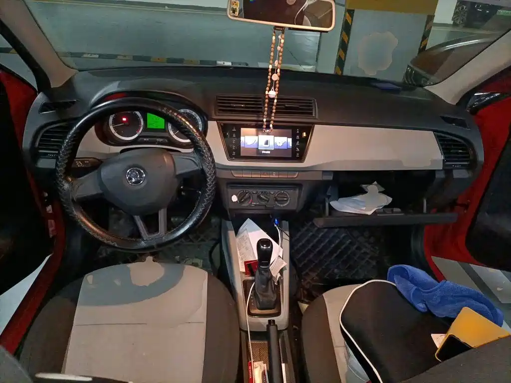 Skoda Fabia — миниатюра 5