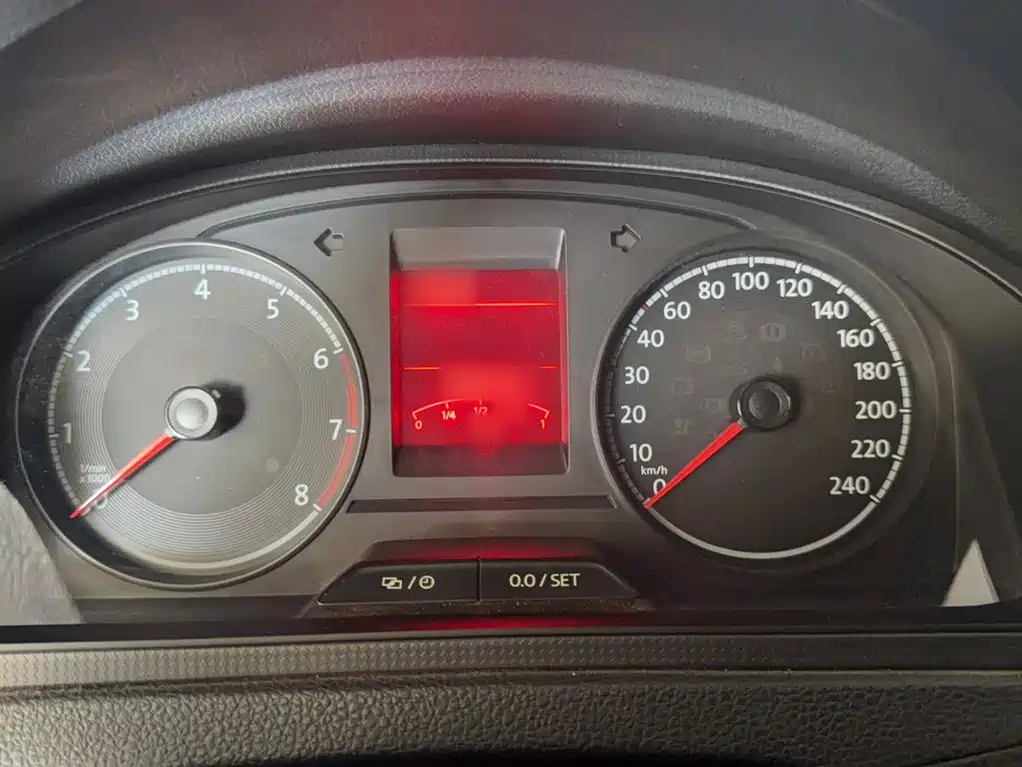 Volkswagen Santana — миниатюра 4