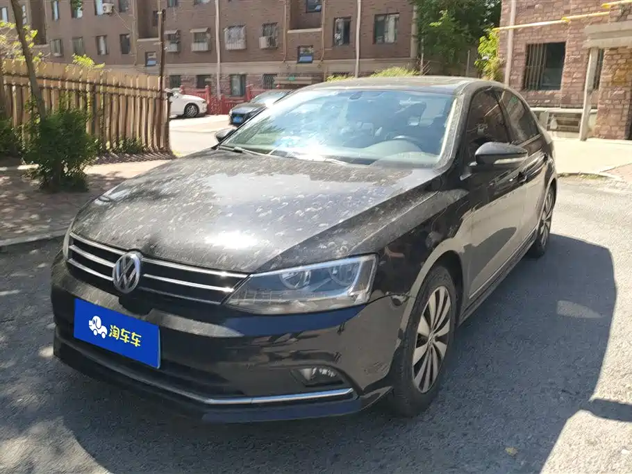 Volkswagen Sagitar 2018