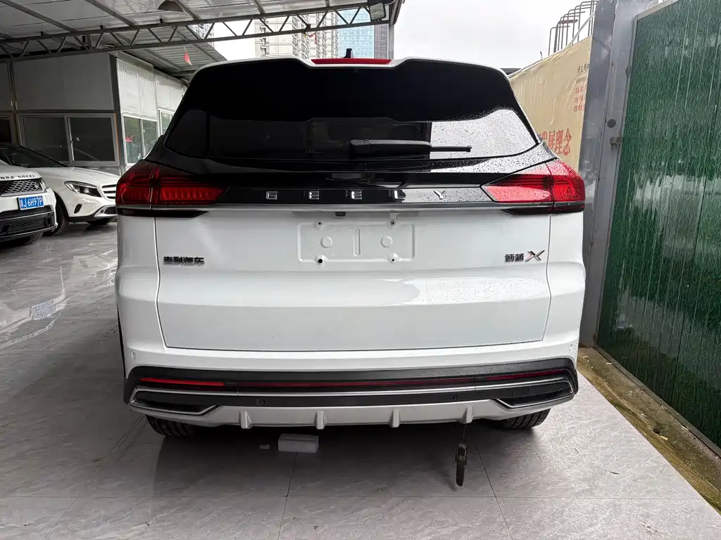 Geely Boyue — миниатюра 8