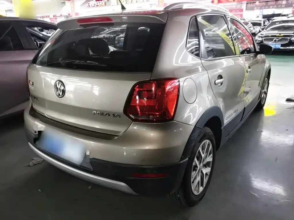 Volkswagen Polo — миниатюра 7