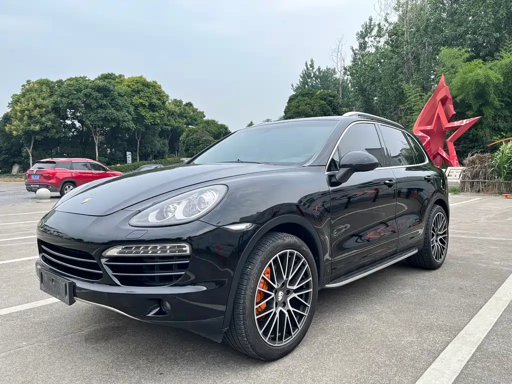 Porsche Cayenne 2012