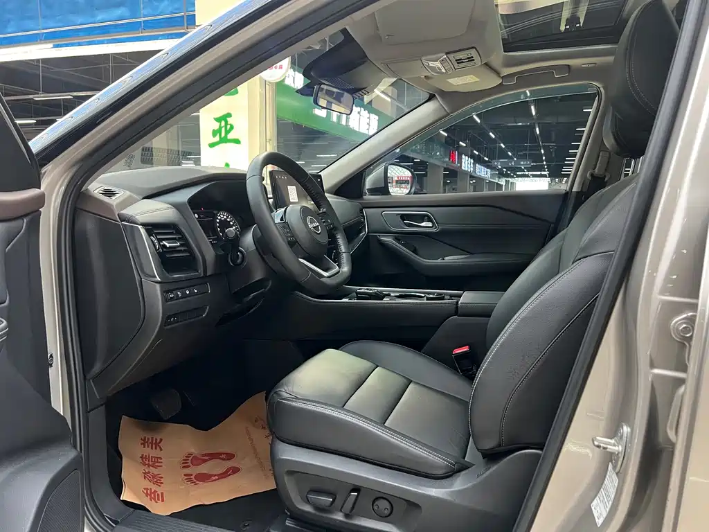 Nissan X-Trail — миниатюра 6