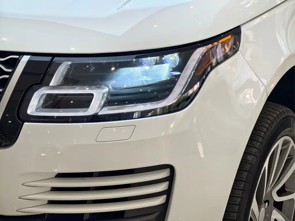 Land Rover Range Rover — миниатюра 23