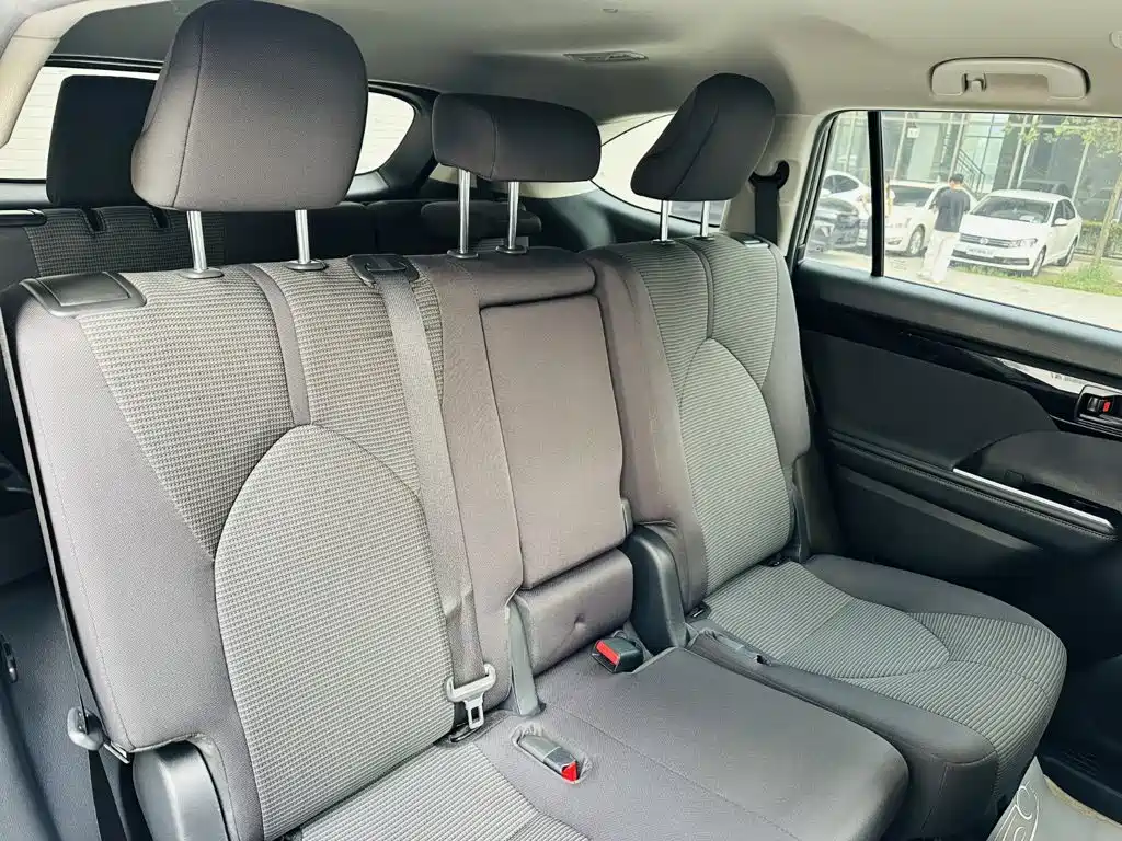 Toyota Highlander — фотографии объявления, Фото 9