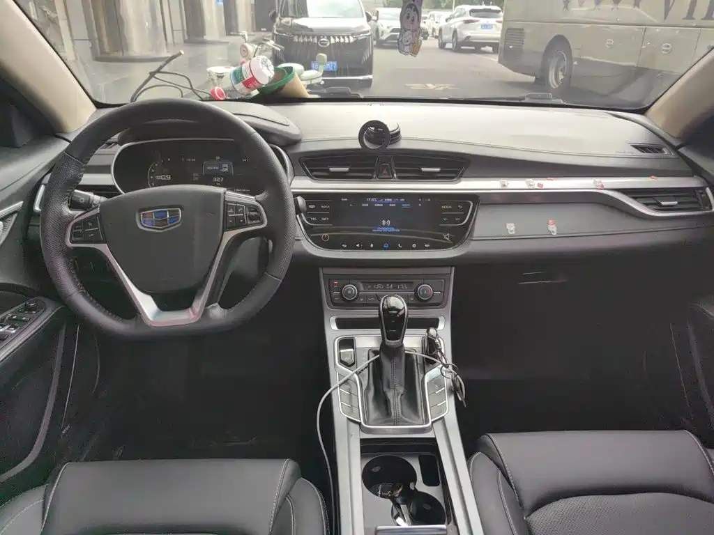 Geely Emgrand — миниатюра 10