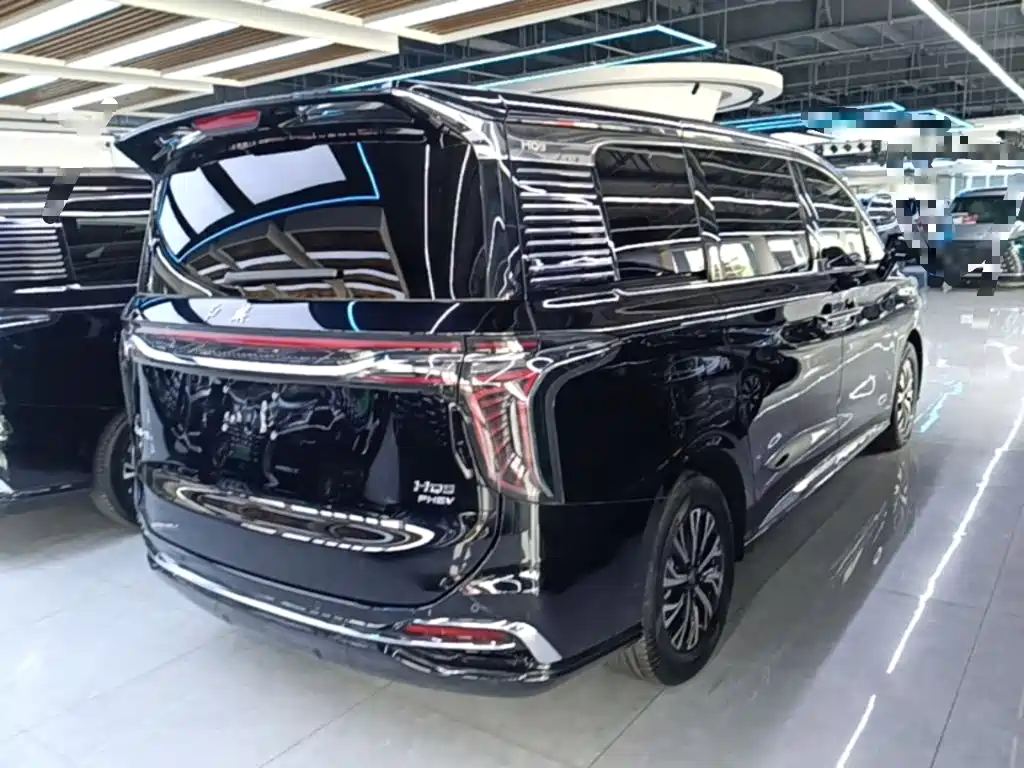 Hongqi Hongqi HQ9 PHEV — миниатюра 7