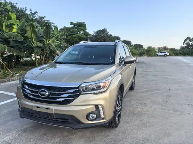 2015 GAC Trumpchi GS4