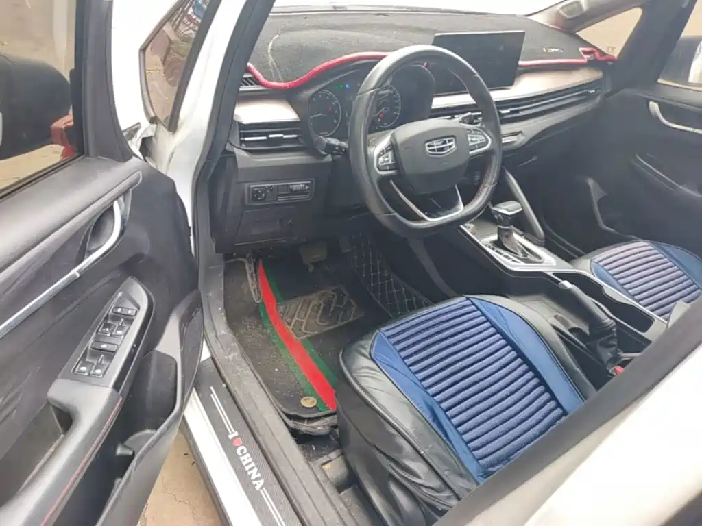 Geely Vision X3 — миниатюра 16