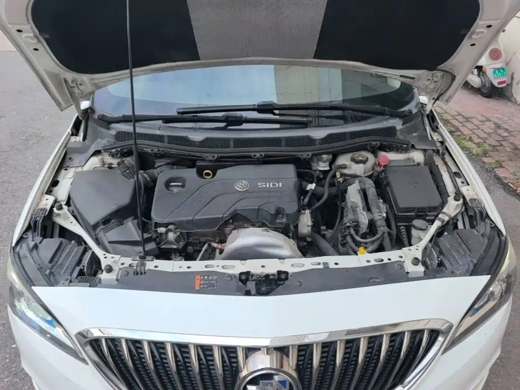 Buick Verano — миниатюра 20