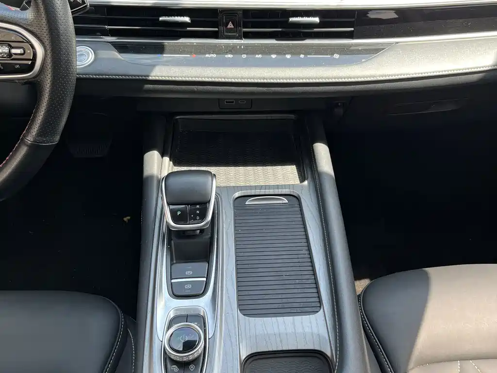 Chery Arrizo 8 — миниатюра 10
