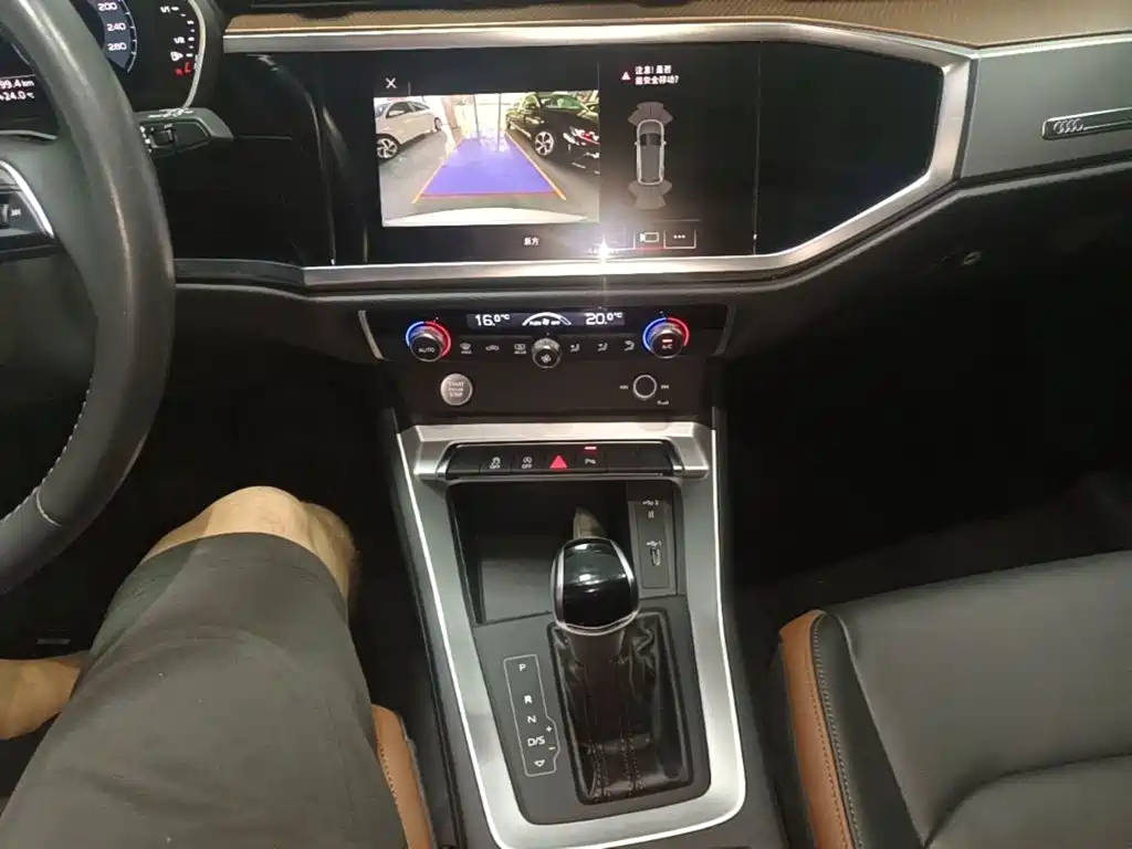 Audi Q3 — миниатюра 14