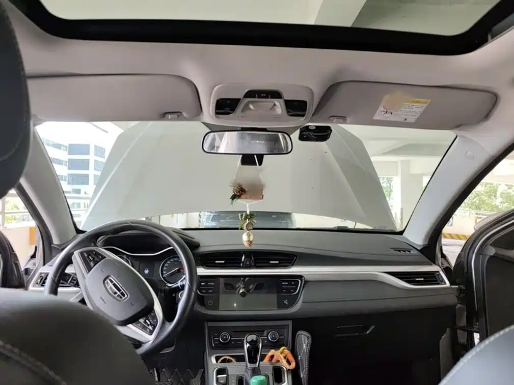 Geely Emgrand — миниатюра 12