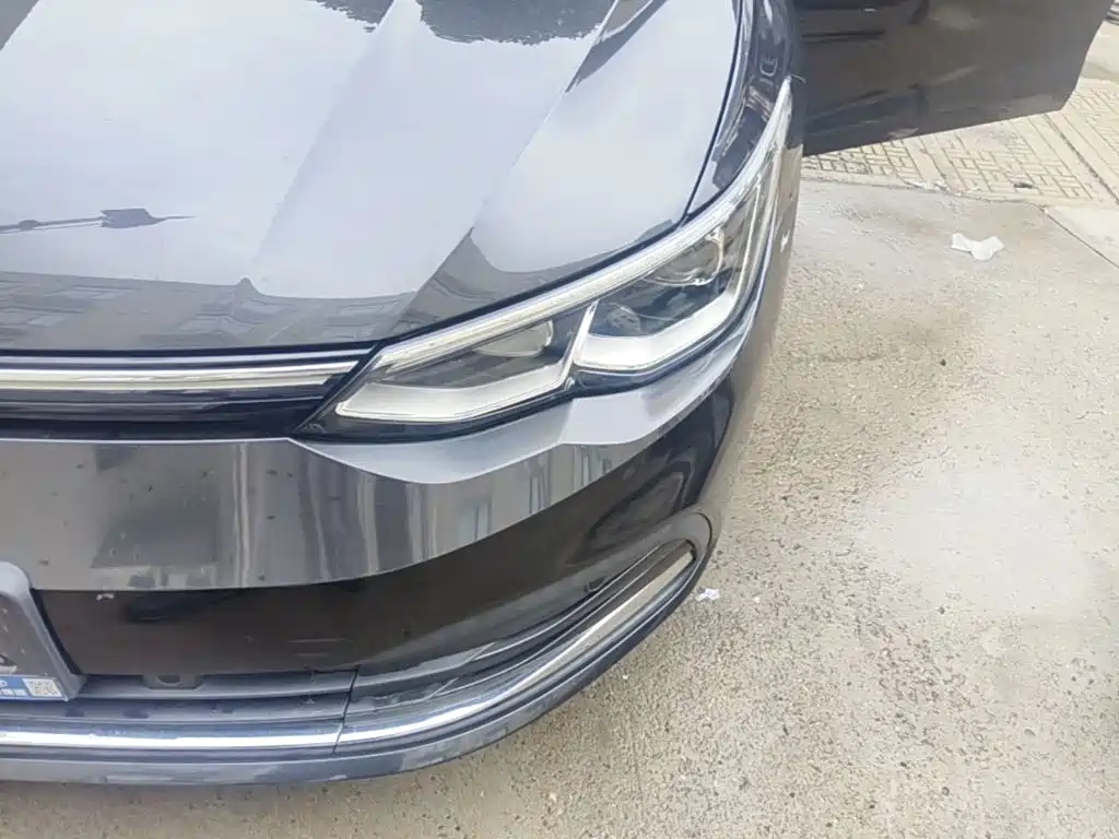 Volkswagen Golf — миниатюра 24