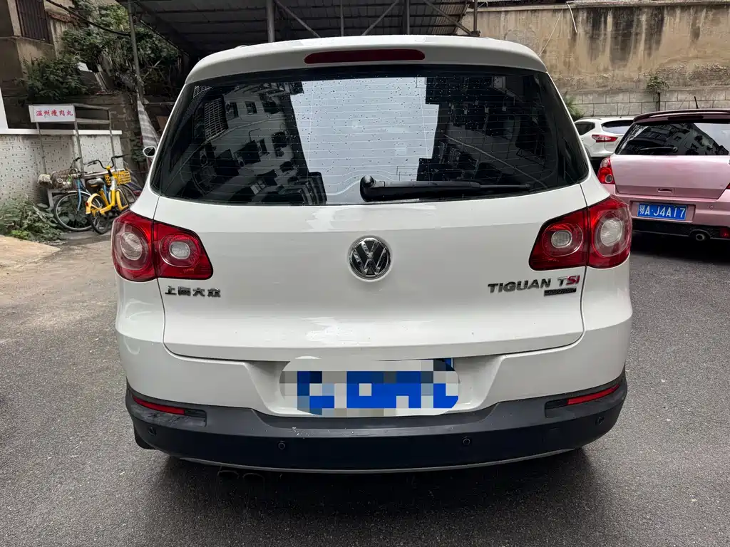 Volkswagen Tiguan — миниатюра 11